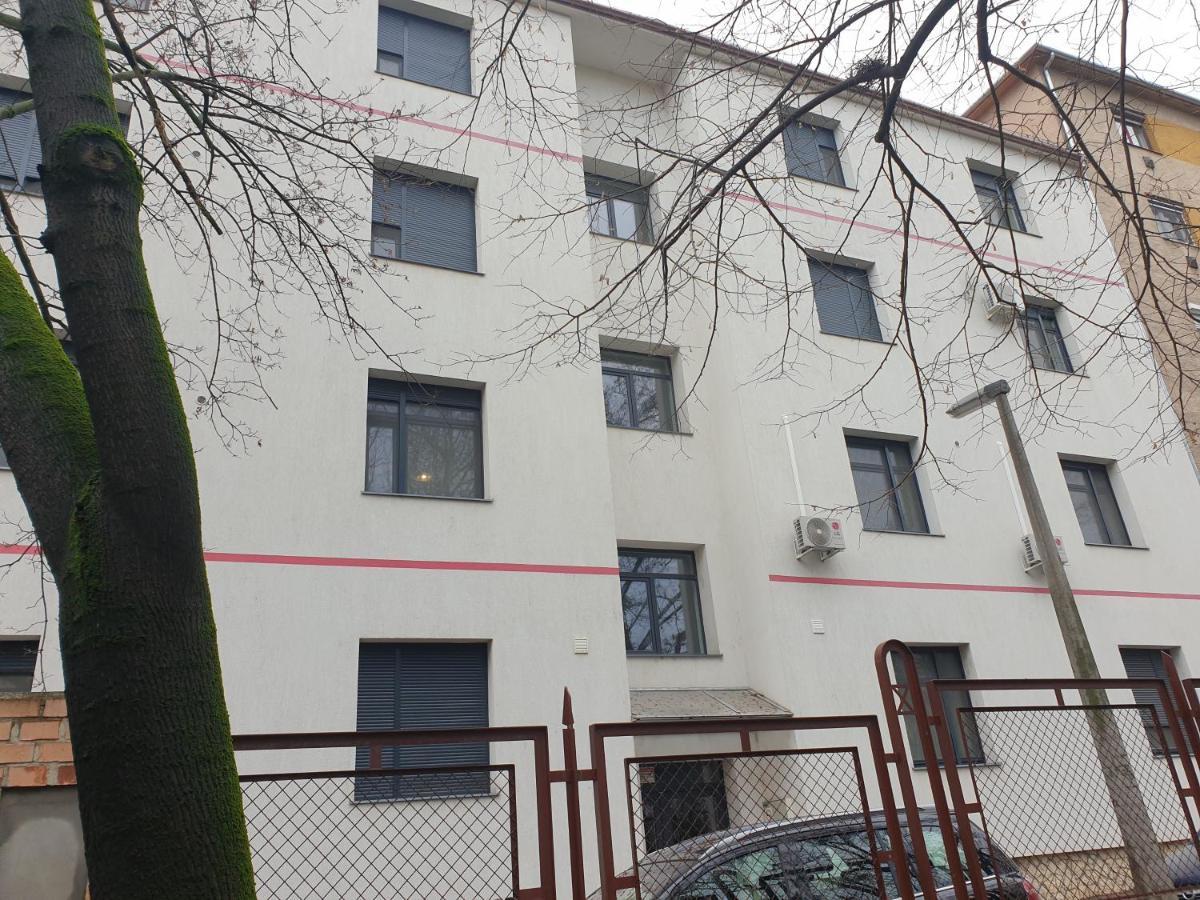 Rose Apartment Pécs Zewnętrze zdjęcie